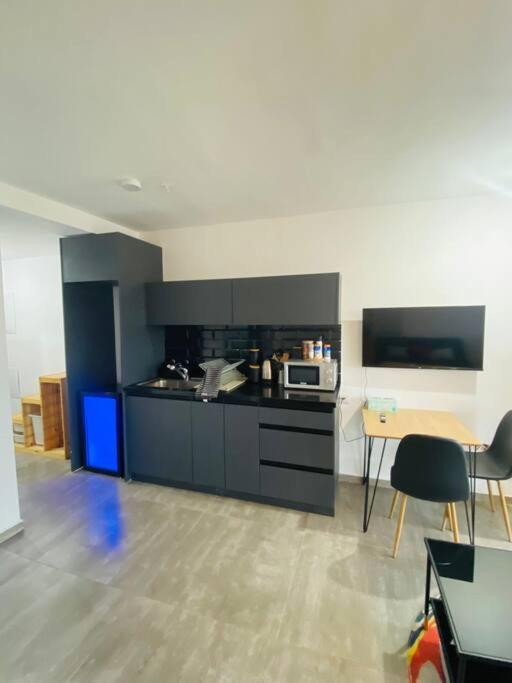 Apartmán Lovely Flat In The Center 36 Tel Aviv Exteriér fotografie